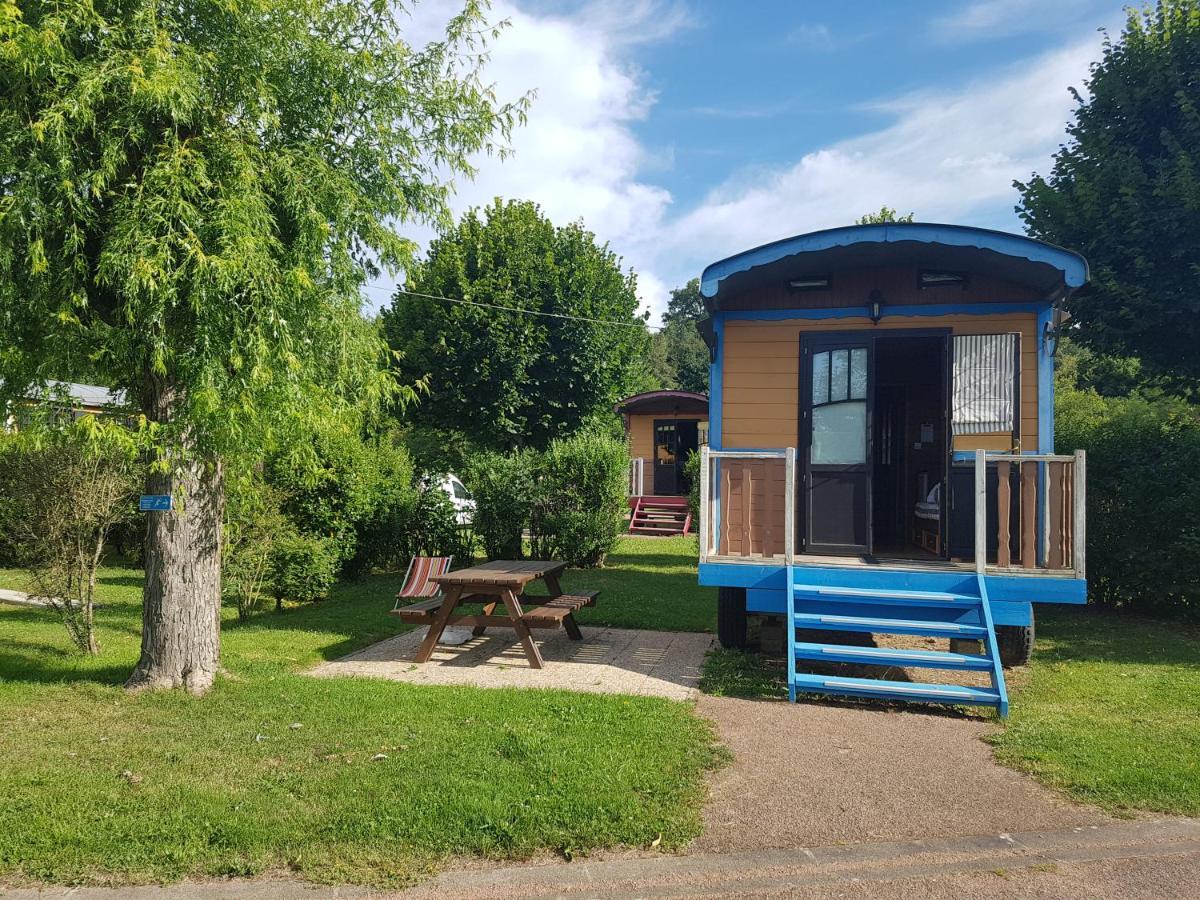 Hôtel Camping Les Roulottes du Bazois à Châtillon-en-Bazois Extérieur photo